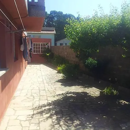 House With 3 Bedrooms In Camposancos With Wonderful Mountain View Furnished Garden And Wifi 200 M From The Beach * A Guarda