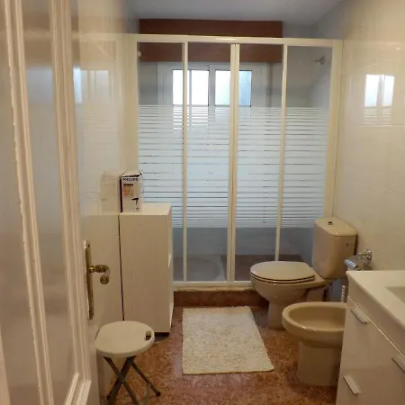 House With 3 Bedrooms In Camposancos With Wonderful Mountain View Furnished Garden And Wifi 200 M From The Beach * A Guarda